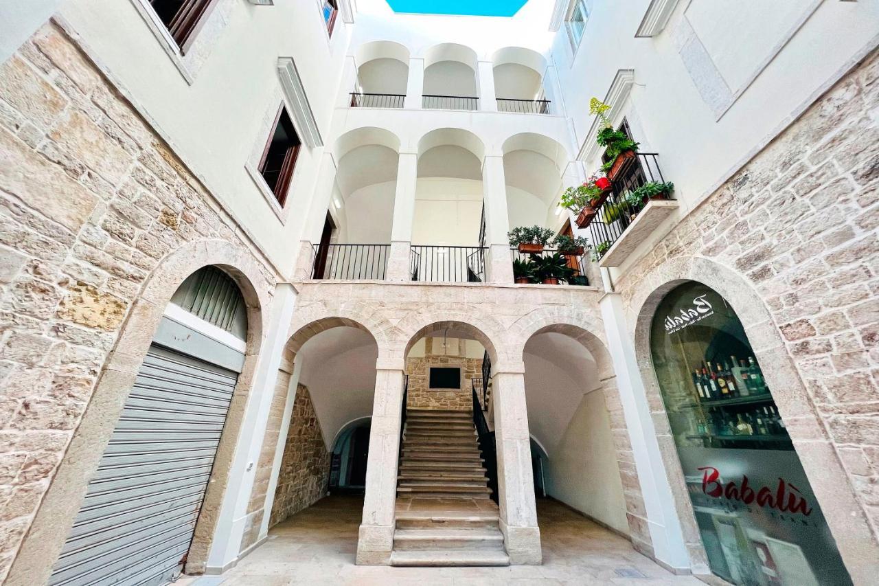 Miche Luxury Home - Appartamento Vista Mare A Trani Exterior photo