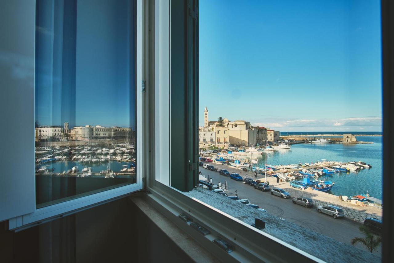 Miche Luxury Home - Appartamento Vista Mare A Trani Exterior photo